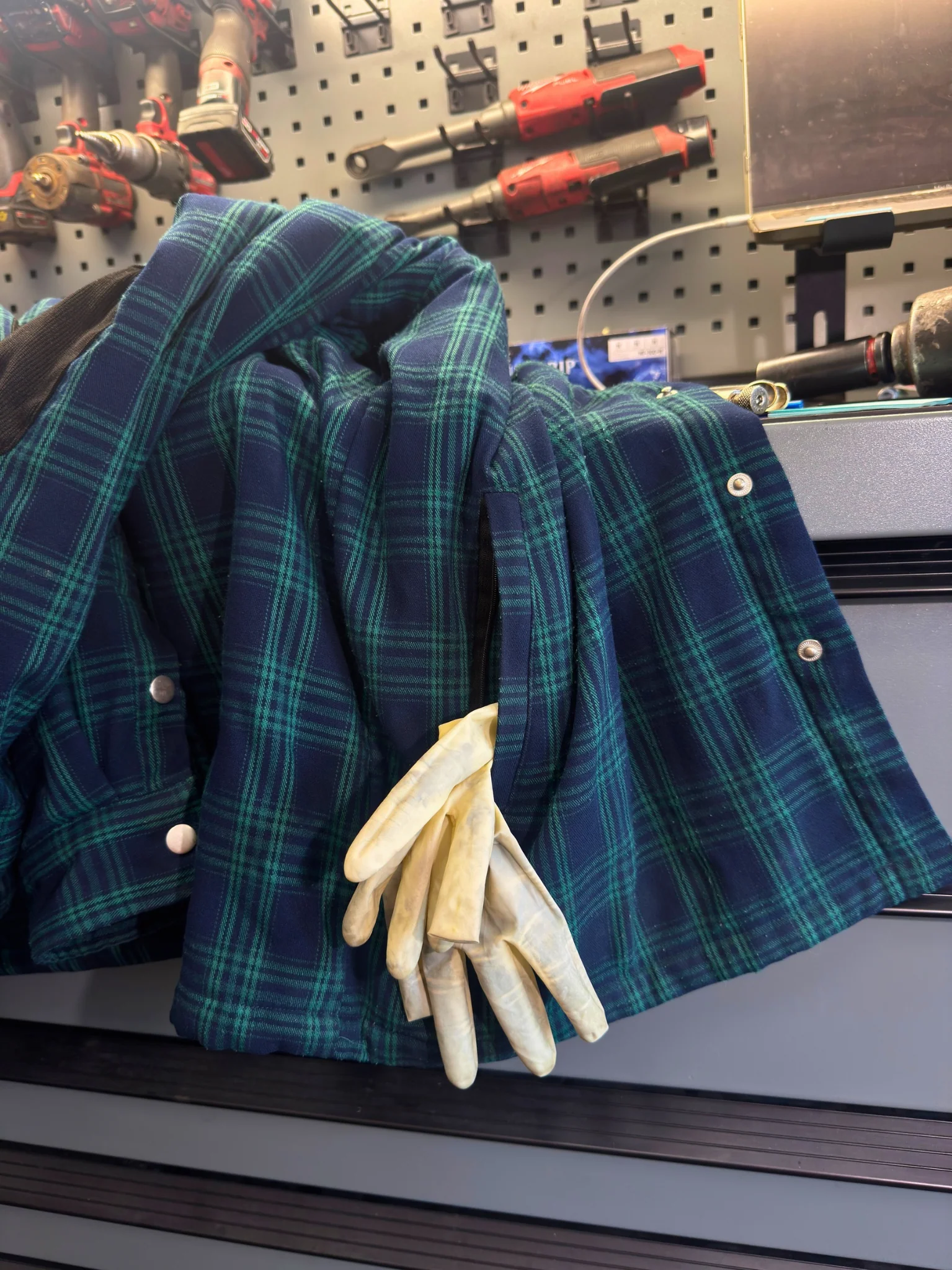 Cold Shop Sherpa Flannel Jacket - Image 3
