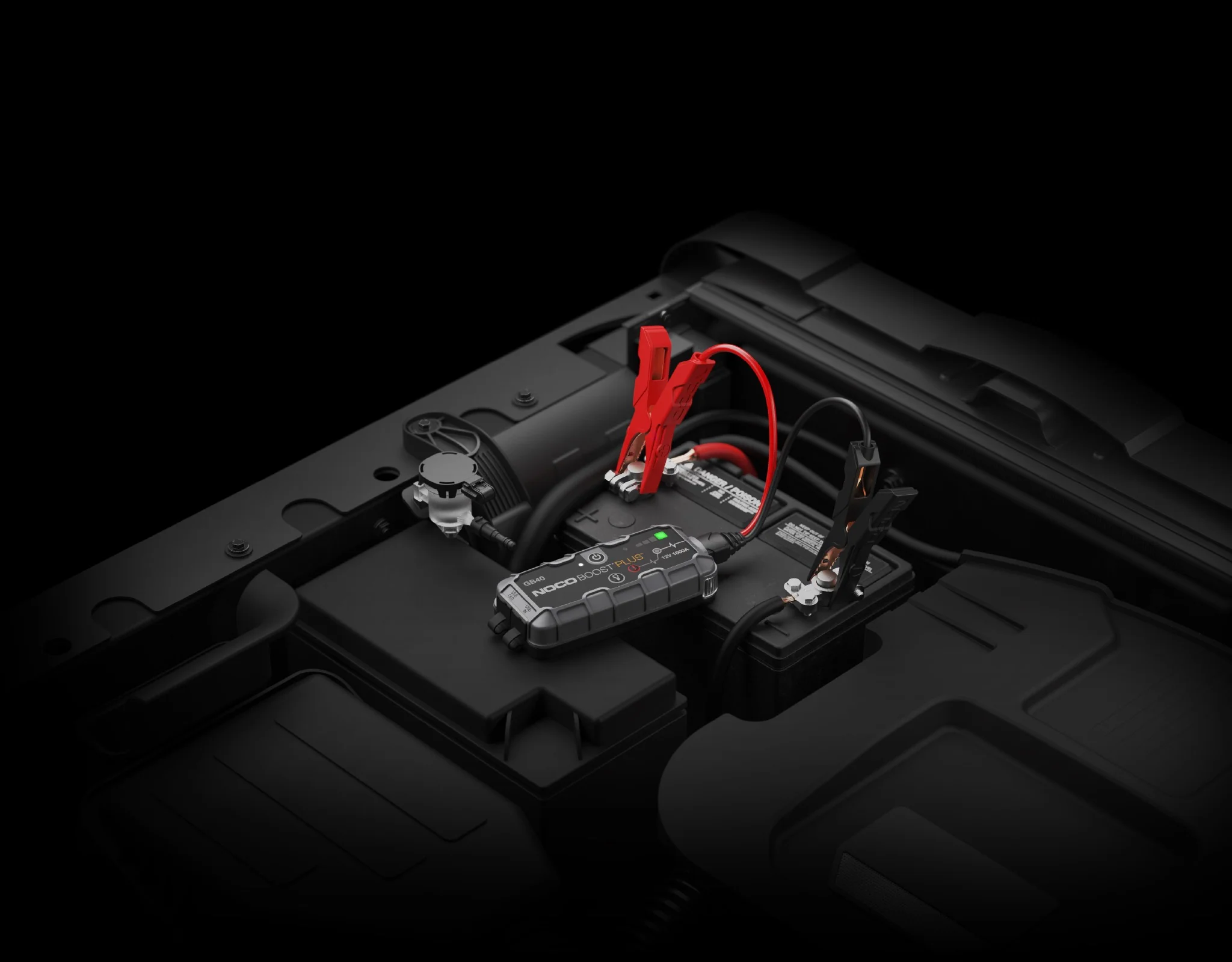 NOCO Boost Plus 1000A Jump Starter GB40 - Image 2
